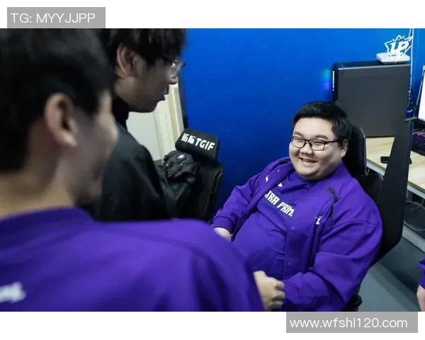 对话杨磊：回顾英雄联盟职业生涯的荣耀与挑战